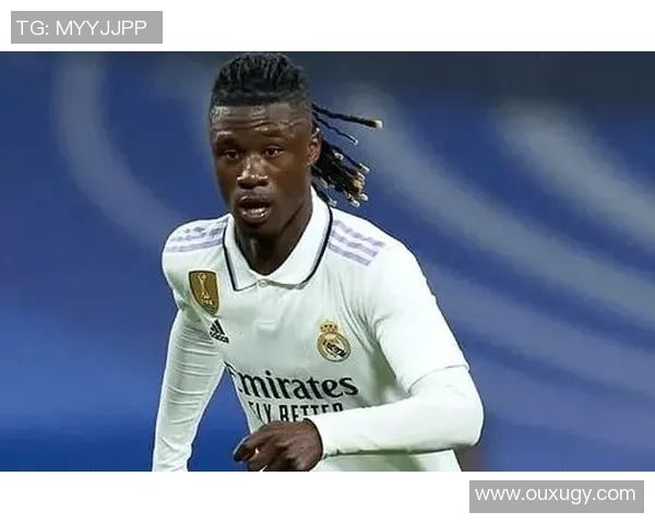 卡马文加：年轻天才在足球场上的崛起与未来发展潜力分析